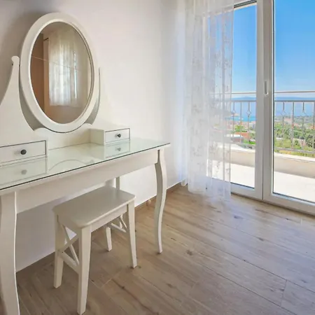 Belvue Dream Spot 别墅 马卡尔斯卡